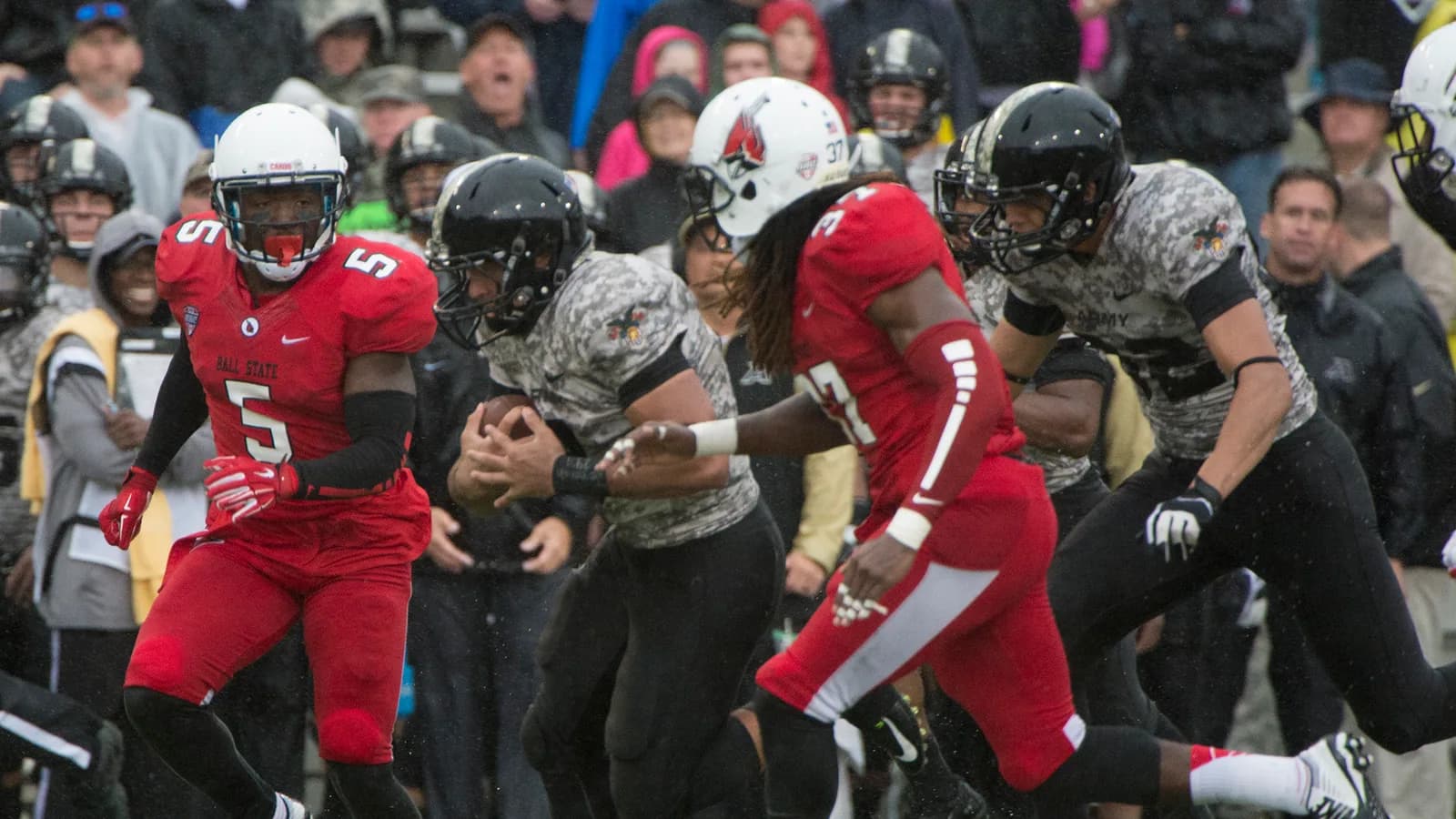 A football game between Army and Ball State in 2014.