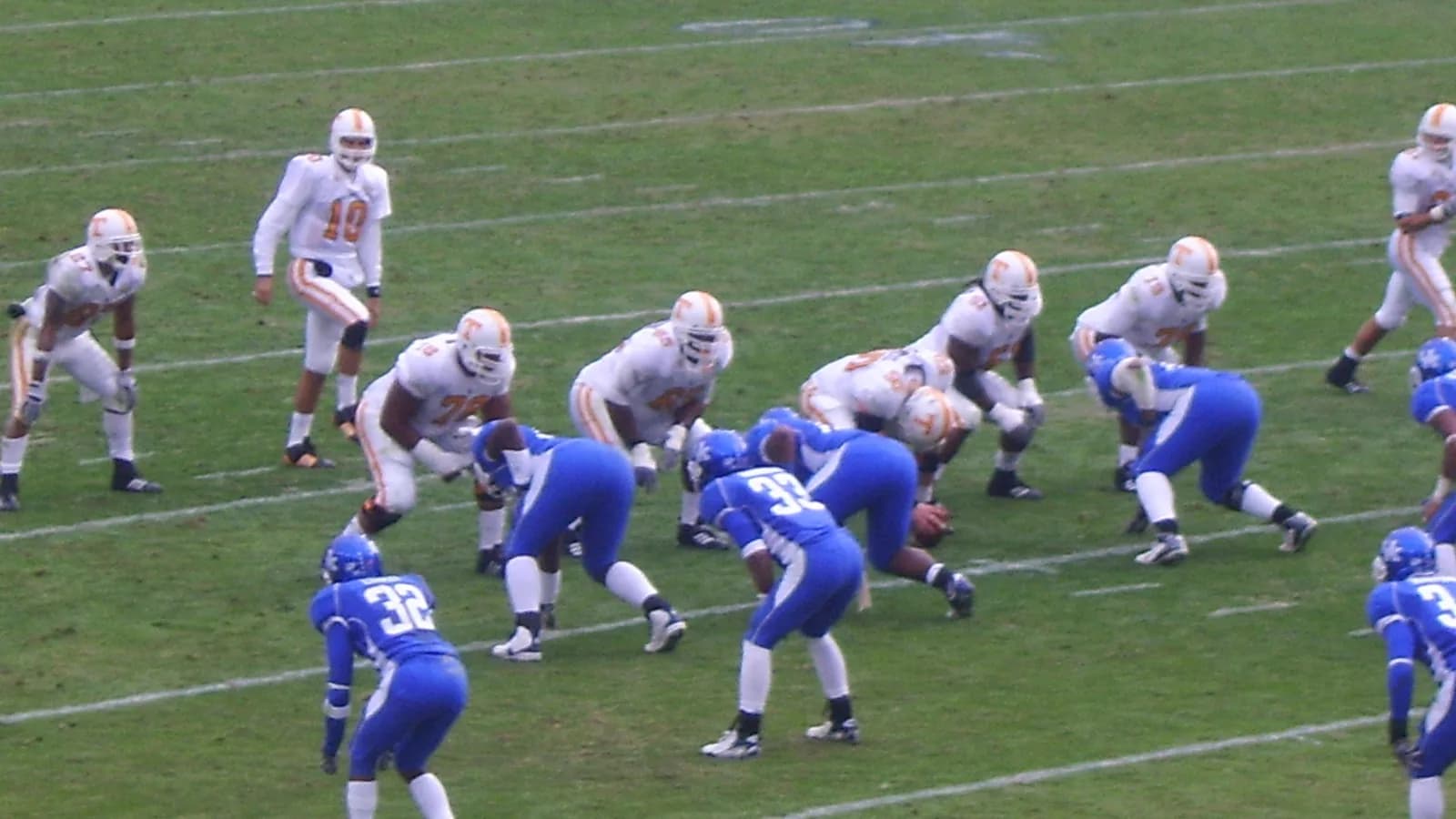 Kentucky lines up on offense against Tennessee.