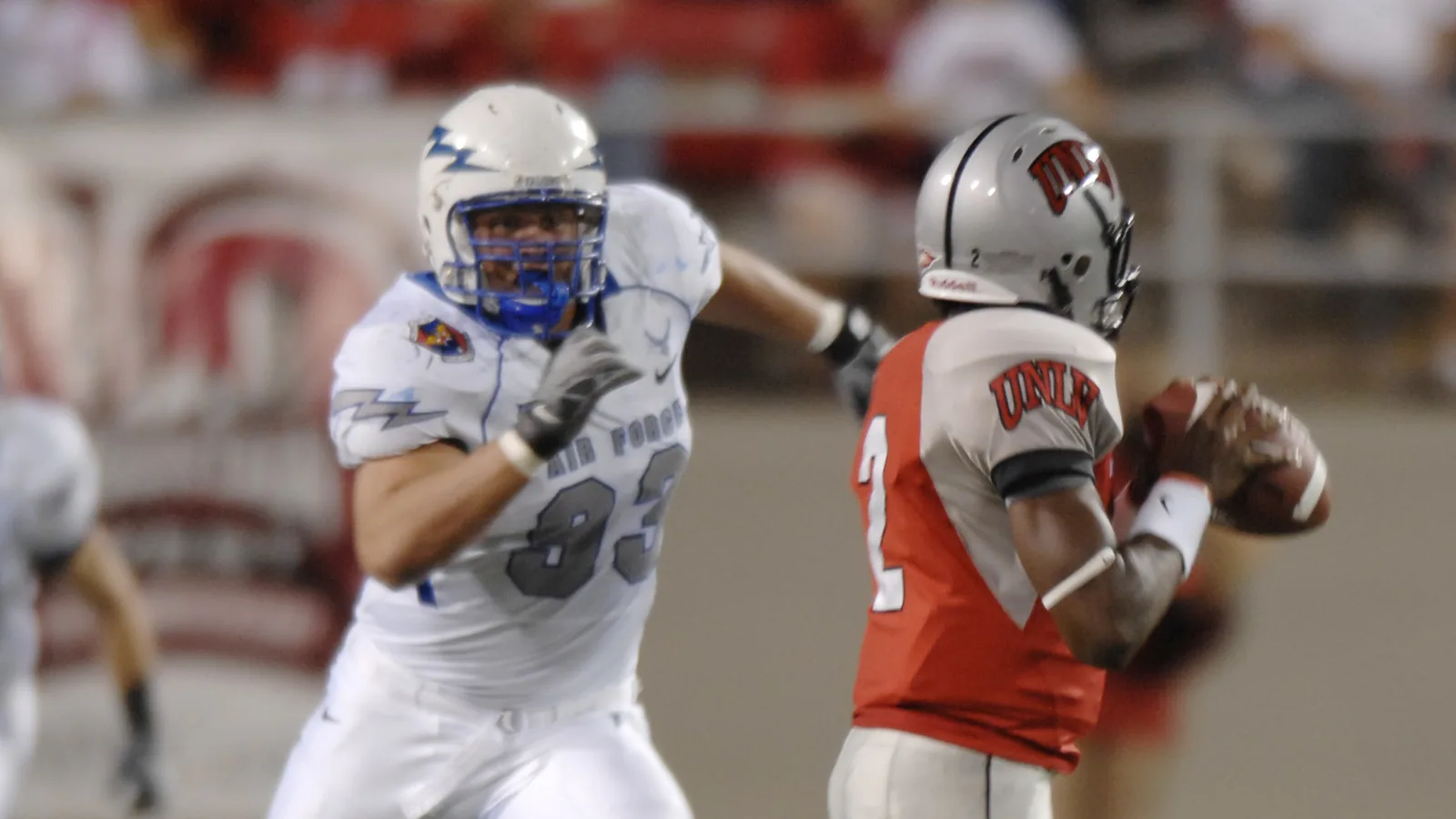 UNLV runs the ball against Air Force.